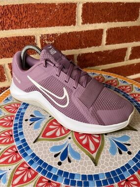 Nike MC Trainer 2 Violet Dust Training Shoes Womens 8.5 Sneakers DM0824-500